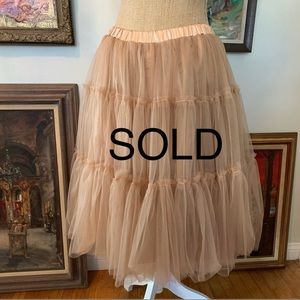 Ballerina Tulle Midi Skirt in Caramel size S/M